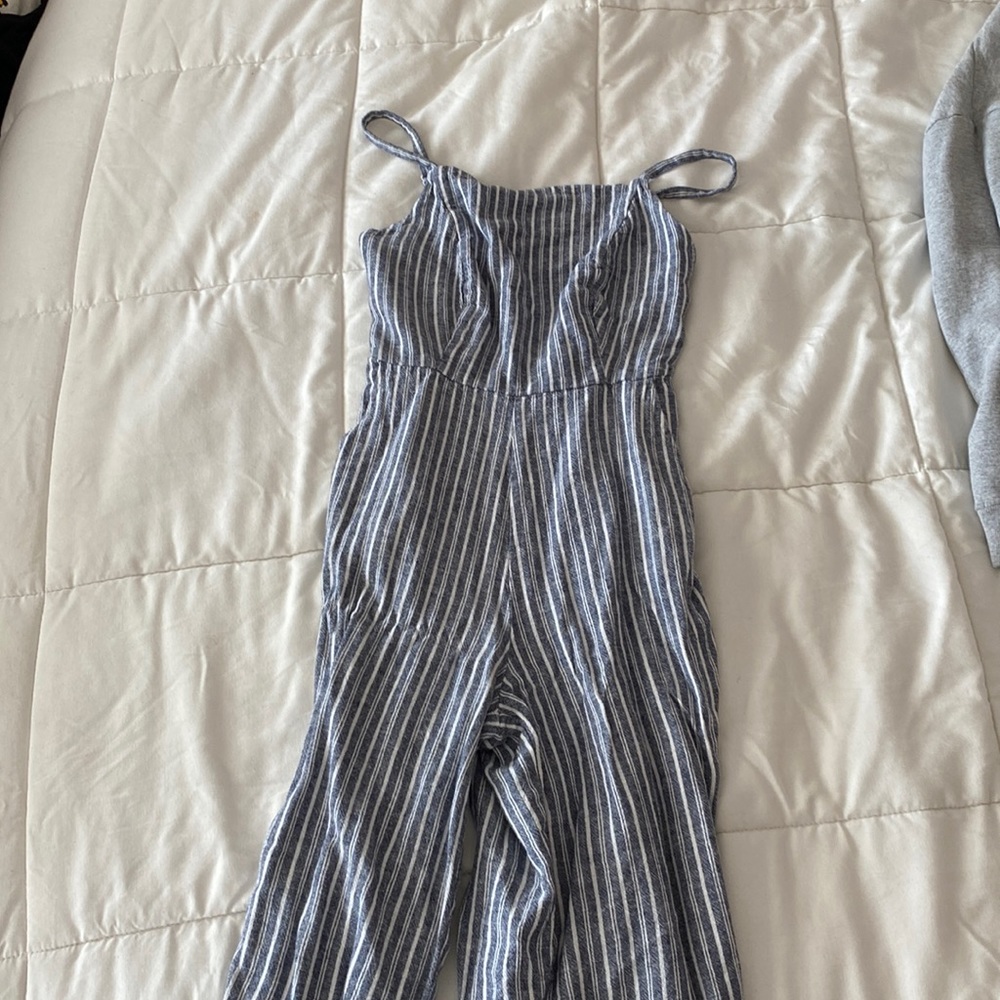Old navy extra small striped jumper
